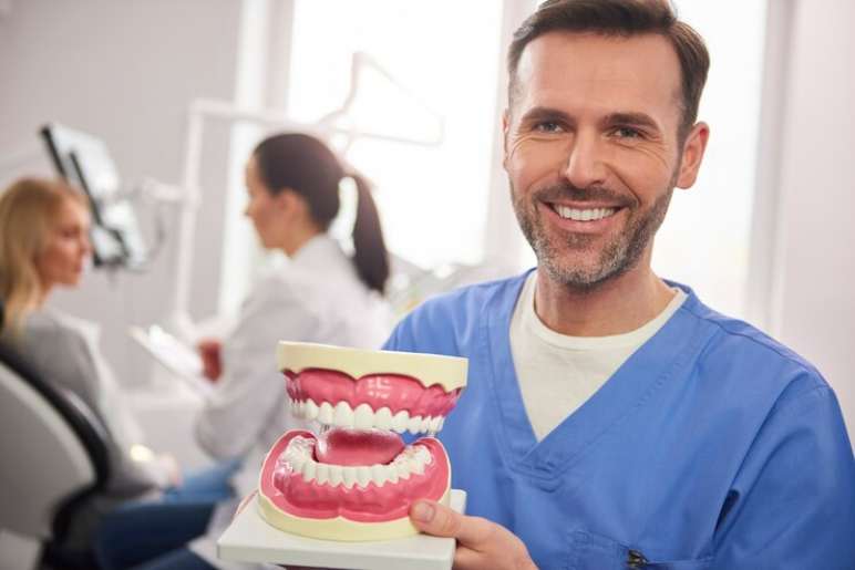 Leading Dental Clinics in Newtown