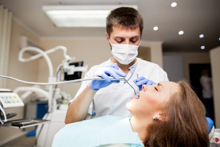 Key Services Offered by Dental Implantologists in Newtown